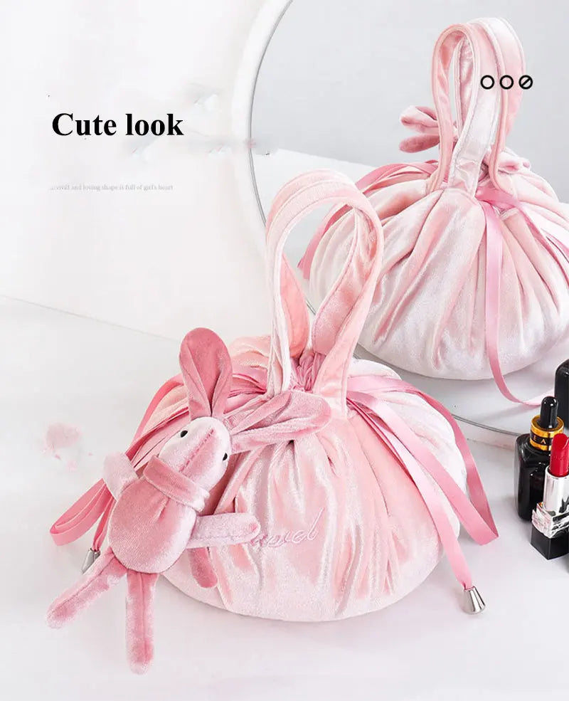 Cosmetic Bag Fashion Round Velvet Makeup Bag Drawstring Travel Make Up Organizer Female Storage Toiletry Kit Case Beauty Pouch