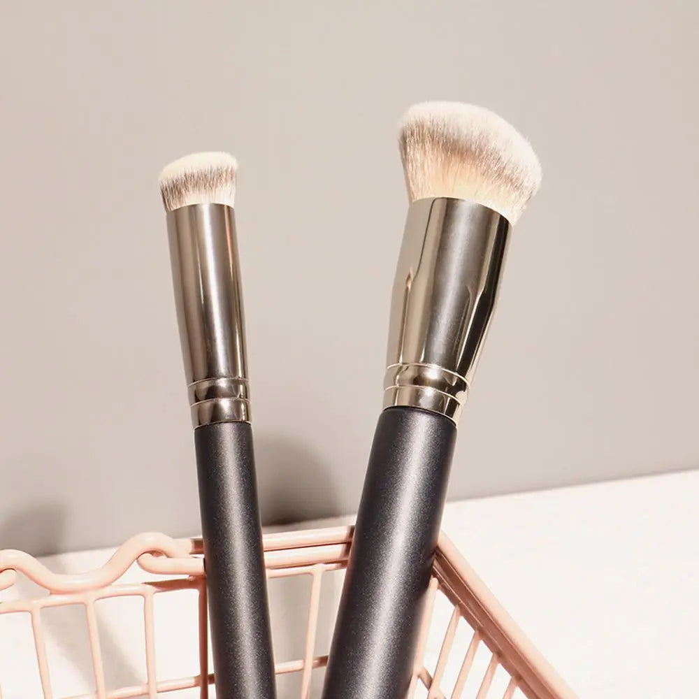 Contour Brush Eyeshadow Beauty Tool Cosmetic Brush Face Brush Kabuki Brush Foundation Concealer Brush Makeup Brush