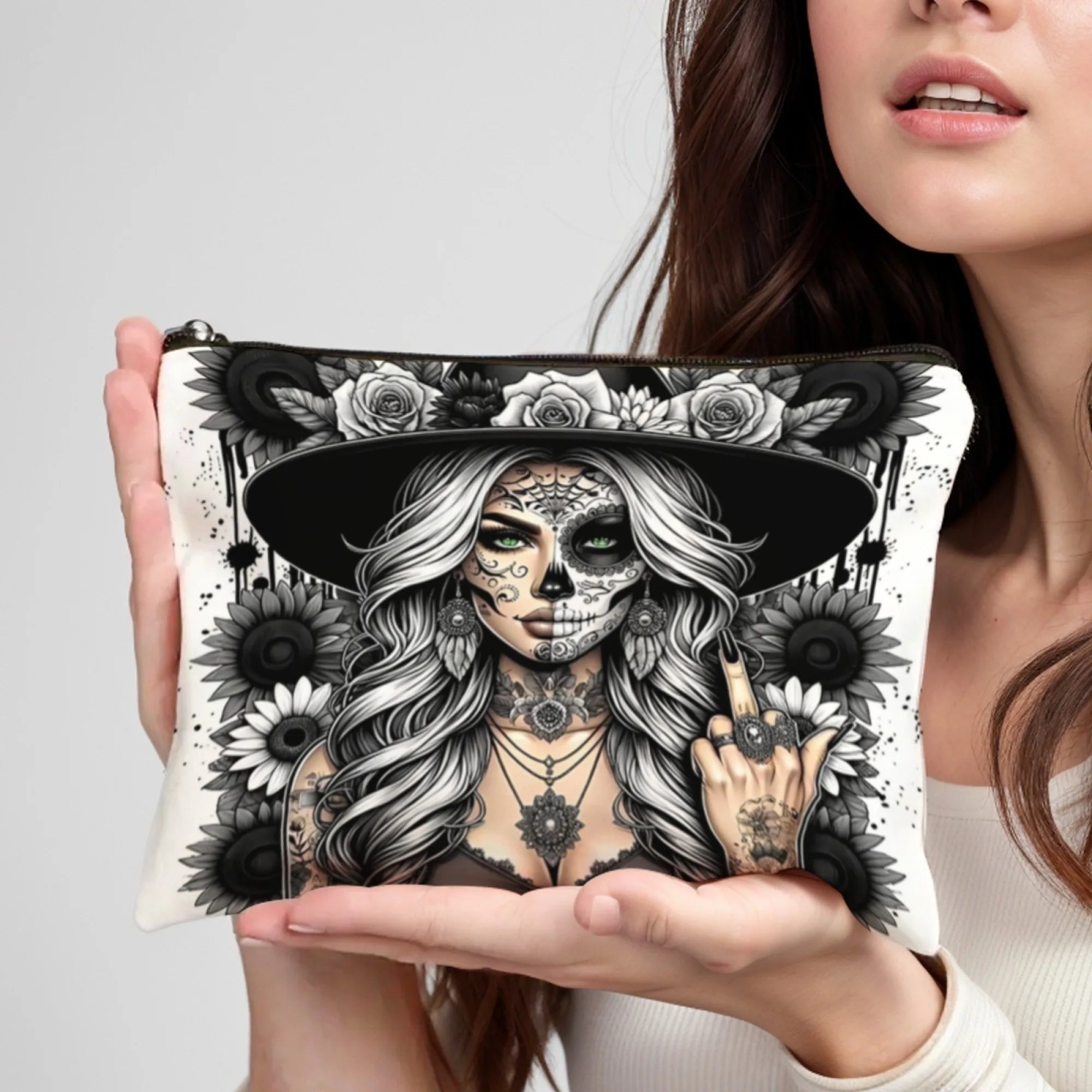 Cool skull half face pattern Cosmetic Bag Makeup OrganizerTravel Toiletry Tote Womens Cosmetic Pouch Halloween gifts for girls