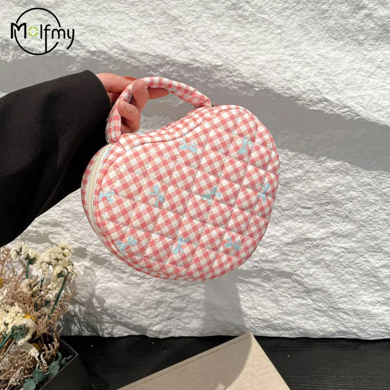 Cosmetic Bag Large Capacity Love Floral Makeup Bag Portable Quilted Quilted Cotton Storage Handbag Travel Portable Toiletry Bags